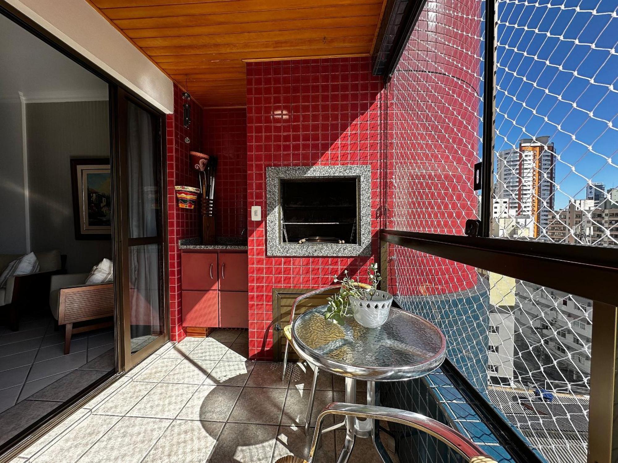 Apartamento Aa01- Quadra Mar| 3 Quartos| 3 Banheiros| Churrasq