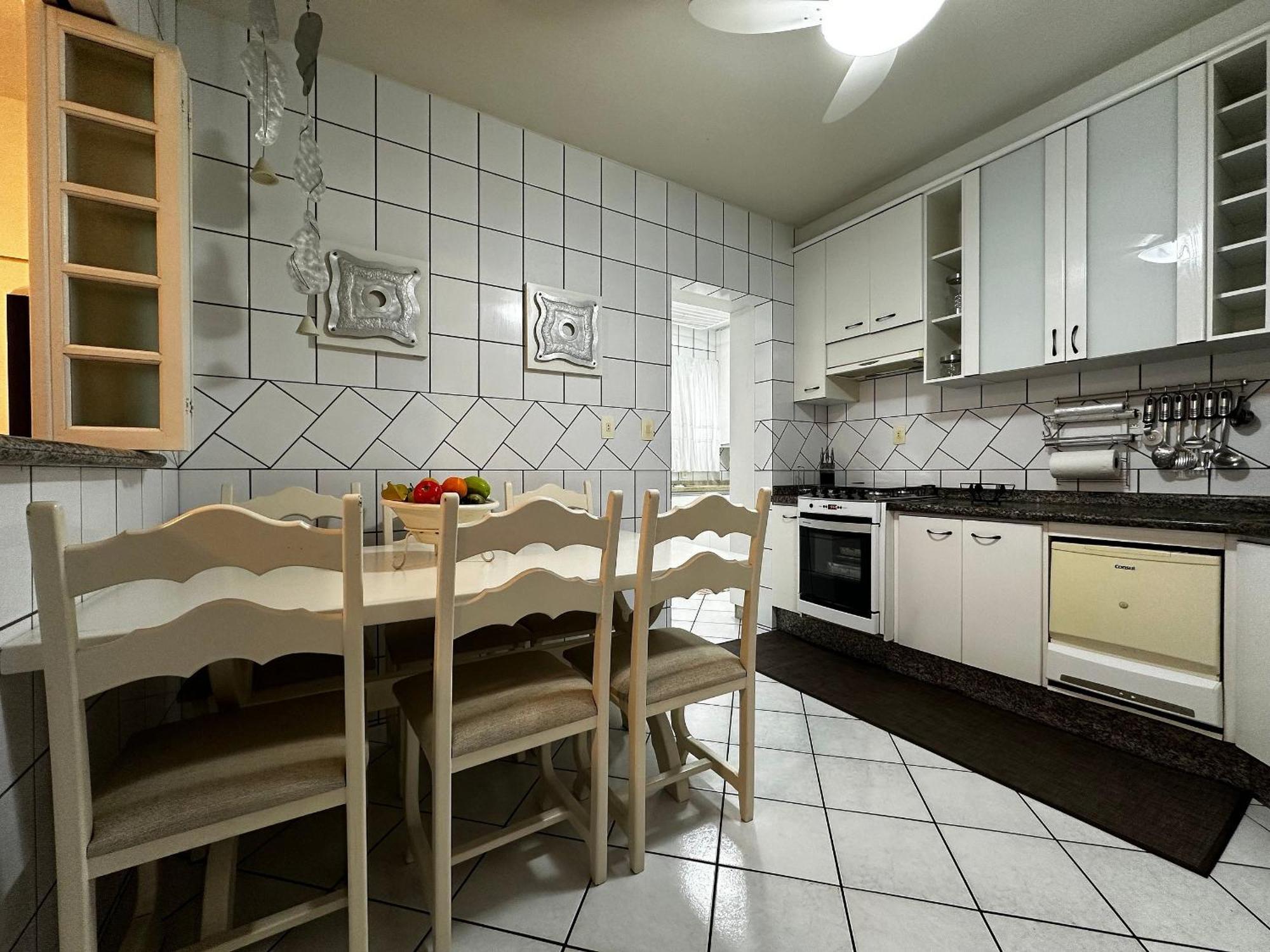Apartamento Aa01- Quadra Mar| 3 Quartos| 3 Banheiros| Churrasq