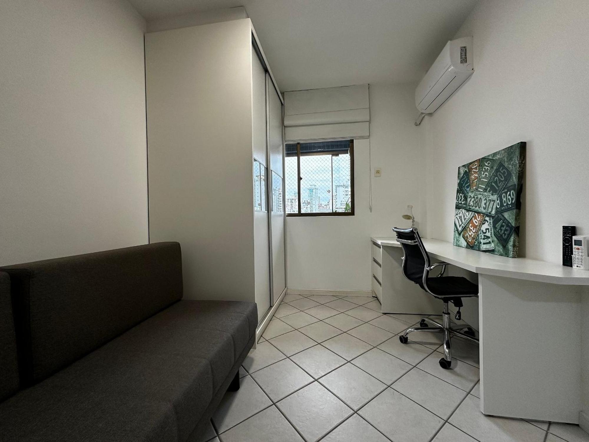 Aa01- Quadra Mar| 3 Quartos| 3 Banheiros| Churrasq * Balneario Camboriu