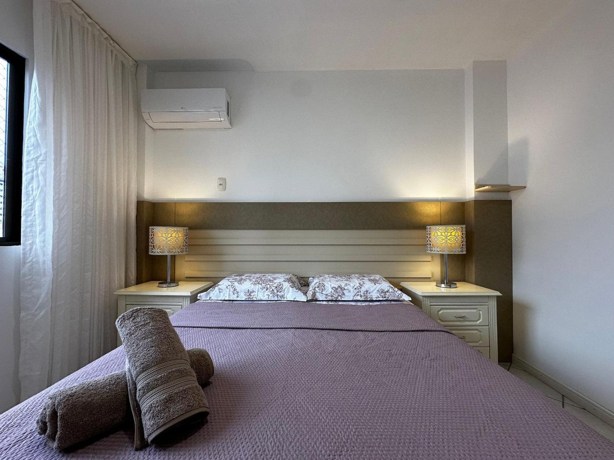 Apartamento Aa01- Quadra Mar| 3 Quartos| 3 Banheiros| Churrasq Balneario Camboriu