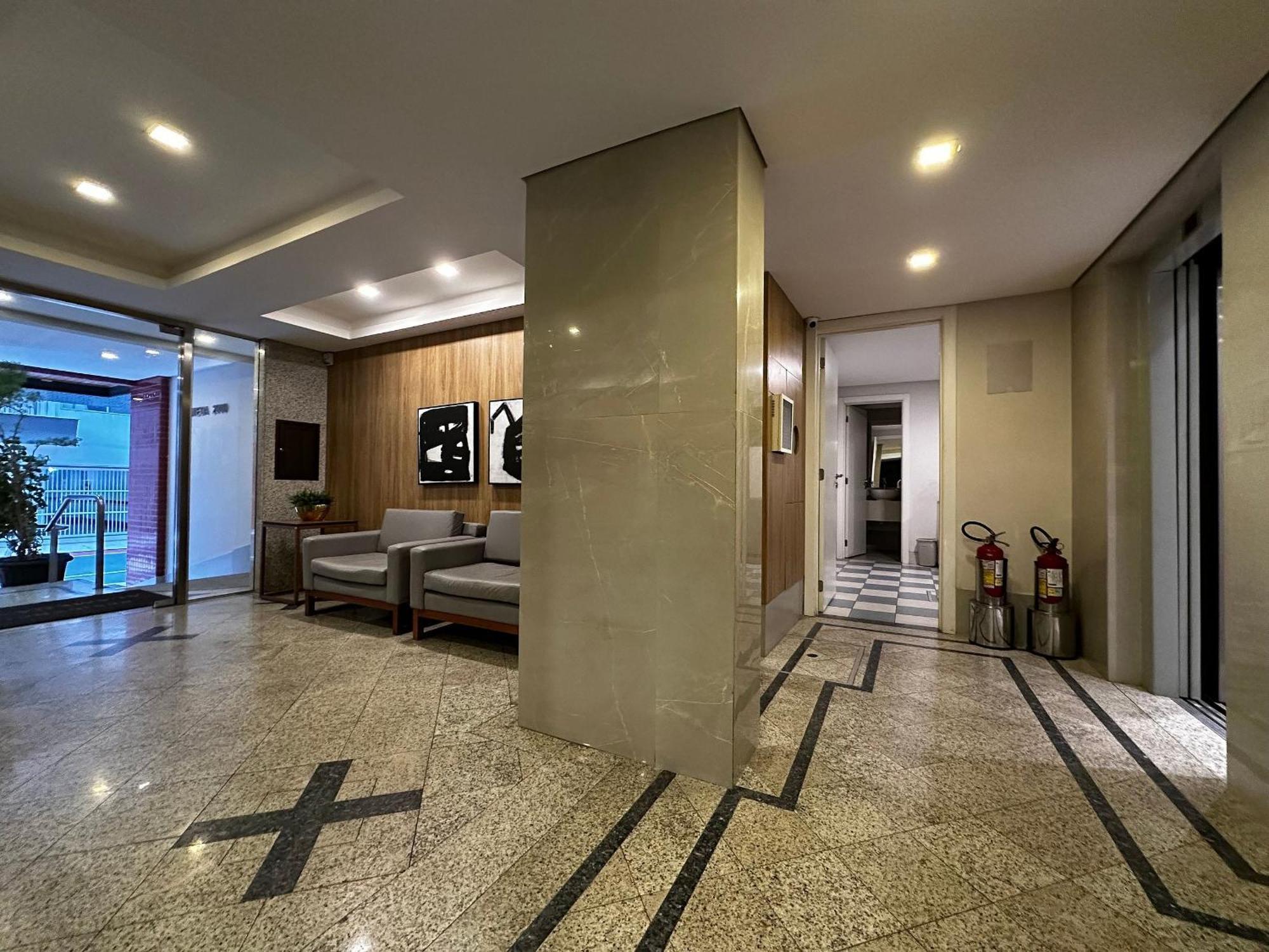 Apartamento Aa01- Quadra Mar| 3 Quartos| 3 Banheiros| Churrasq *